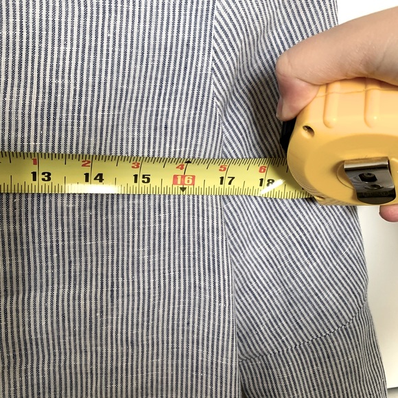 Cynthia Rowley linen bell sleeve blouse - Picture 4 of 4